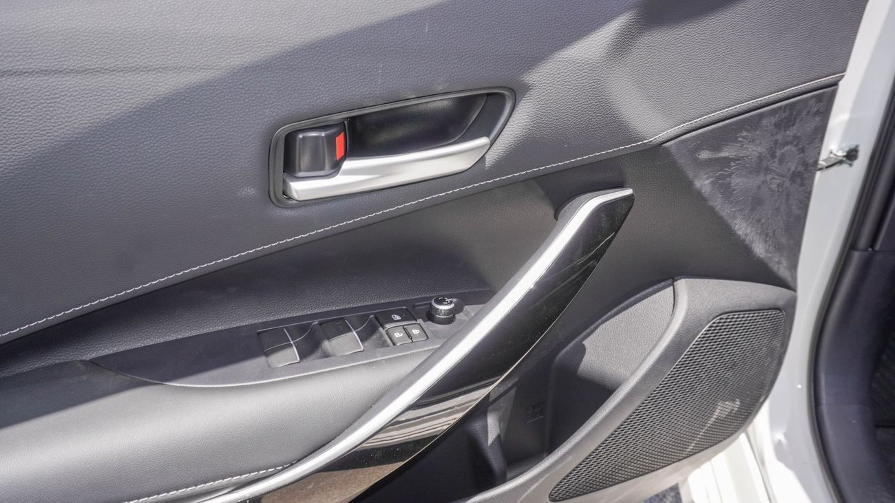 تويوتا كورولا Hybrid