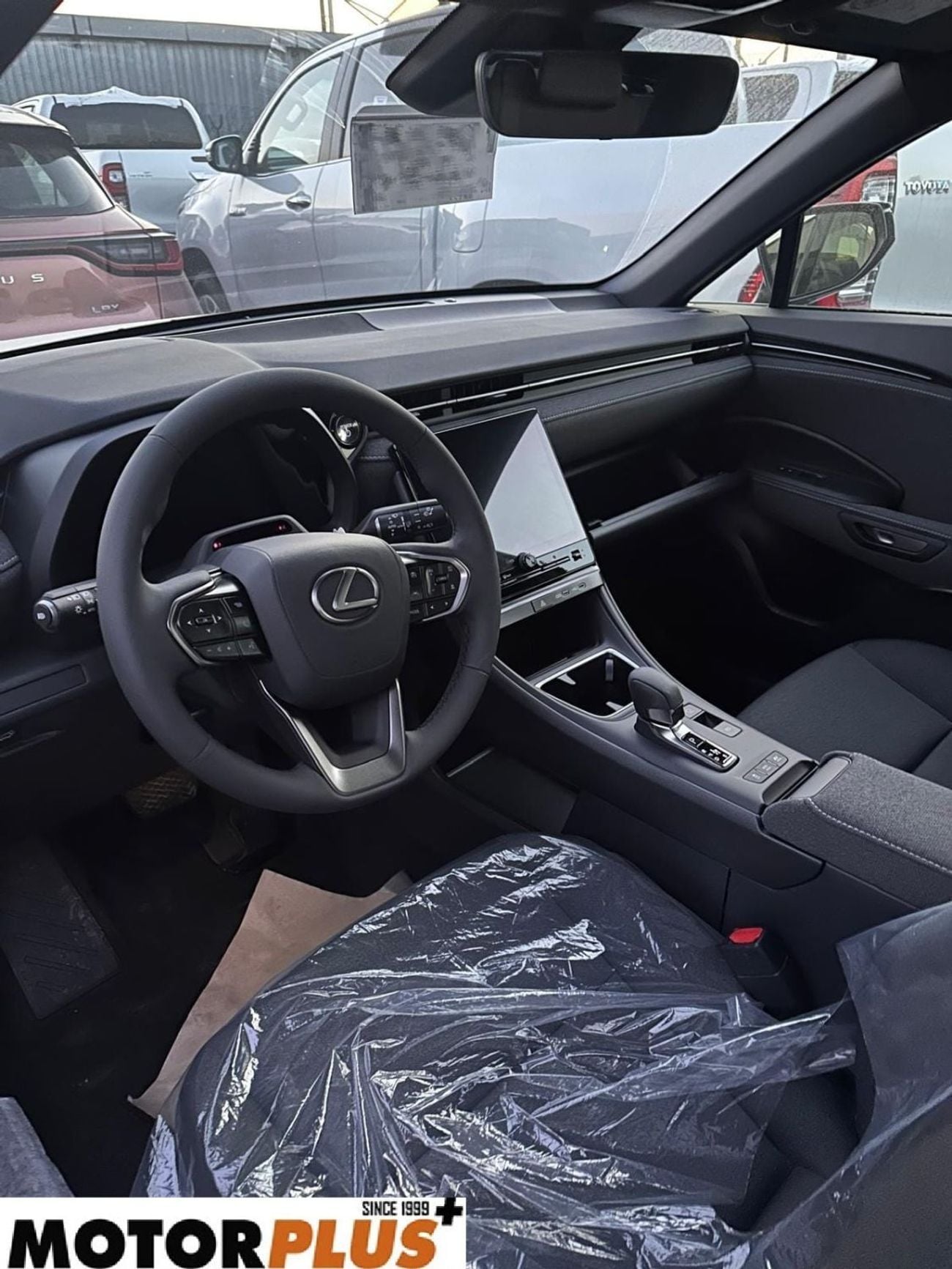 Lexus LBX