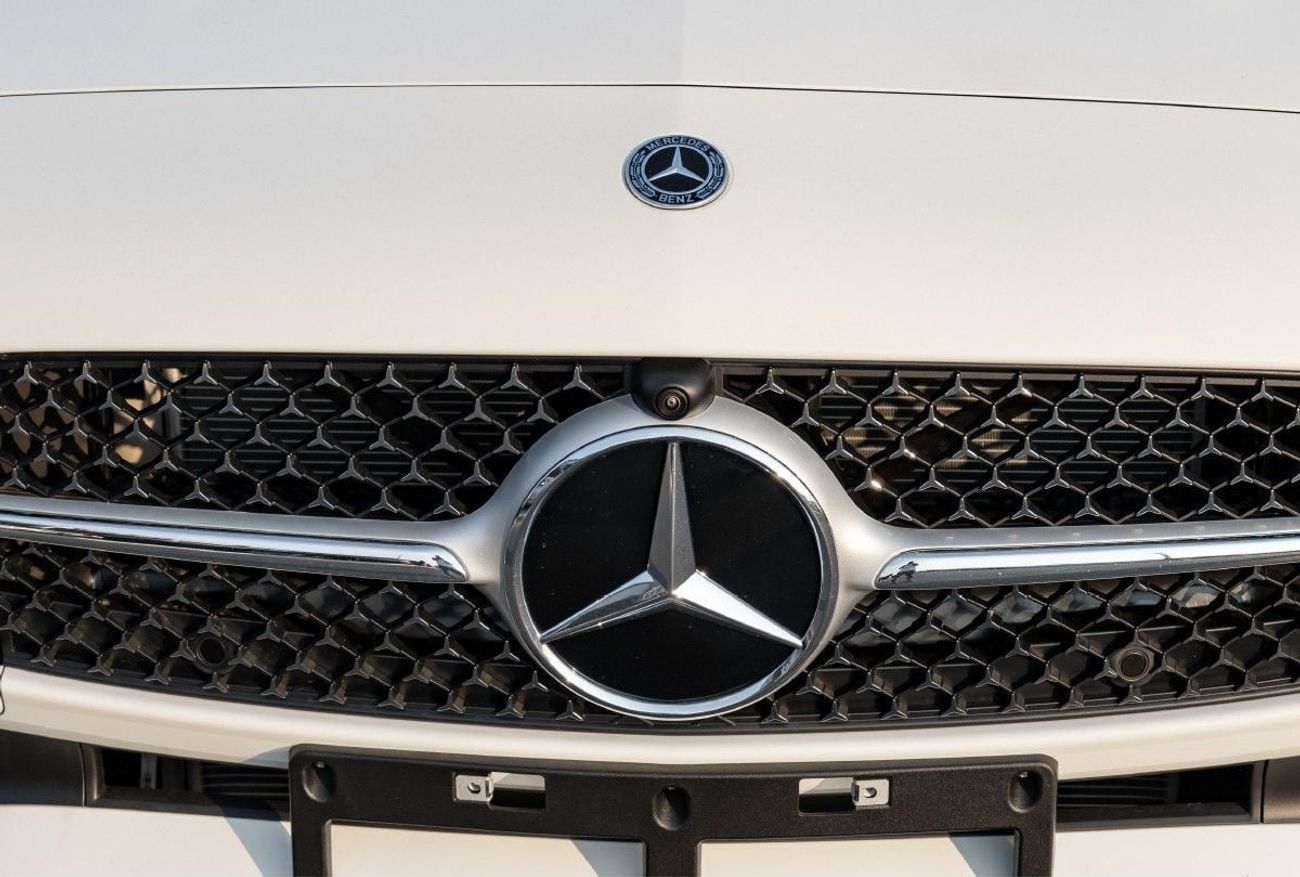 Mercedes-Benz C 200 Premium 2.0L