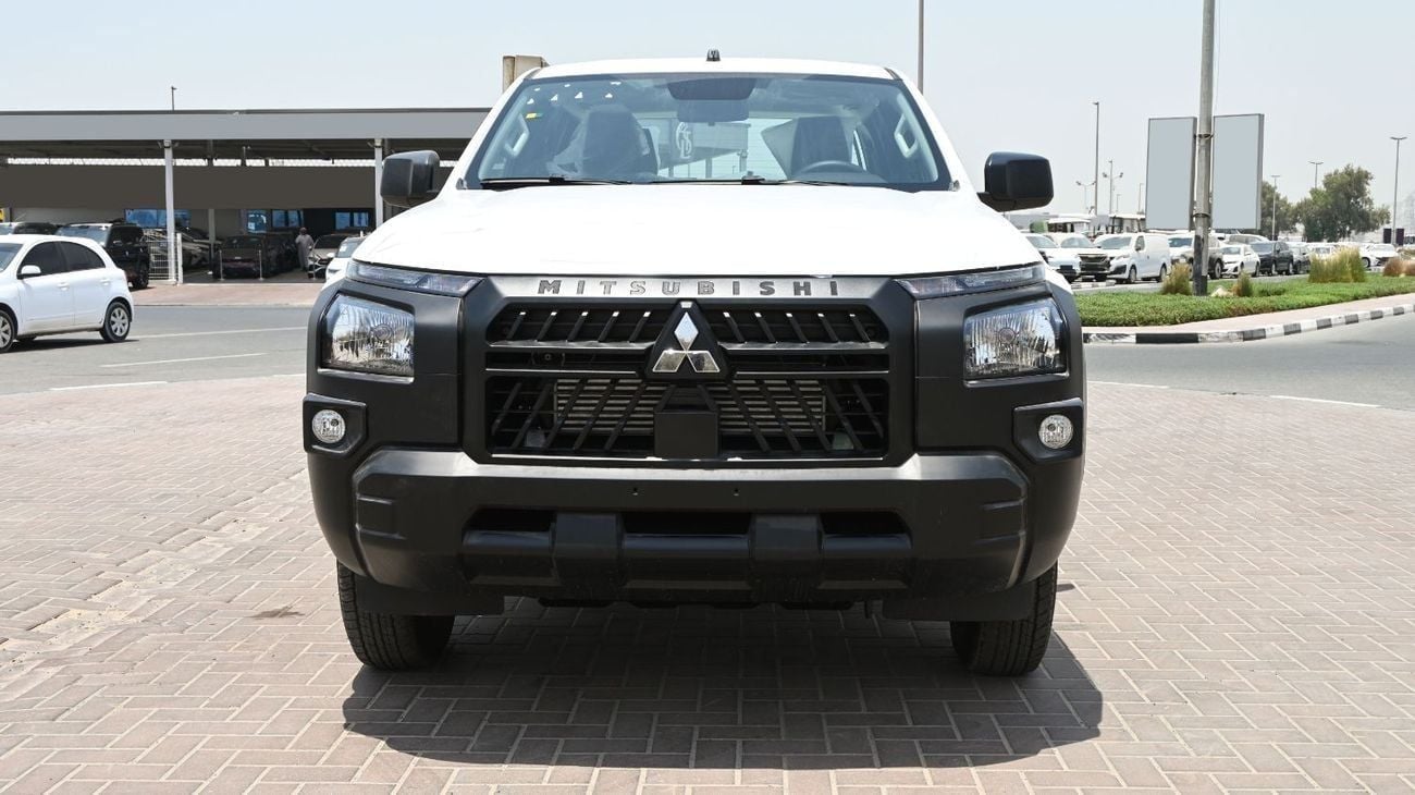Mitsubishi L200 GL MITSUBISHI L200 2.4L GL DIESEL DCABIN 4X4 5M/T MODEL 2025 BRAND NEW  [WHITE/ S / G / B ]
