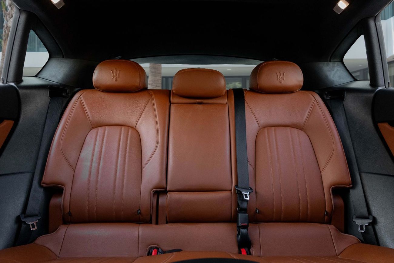 مازيراتي ليفونت GT Hybrid | 4,015 P.M | 0% Downpayment | Immaculate Condition!