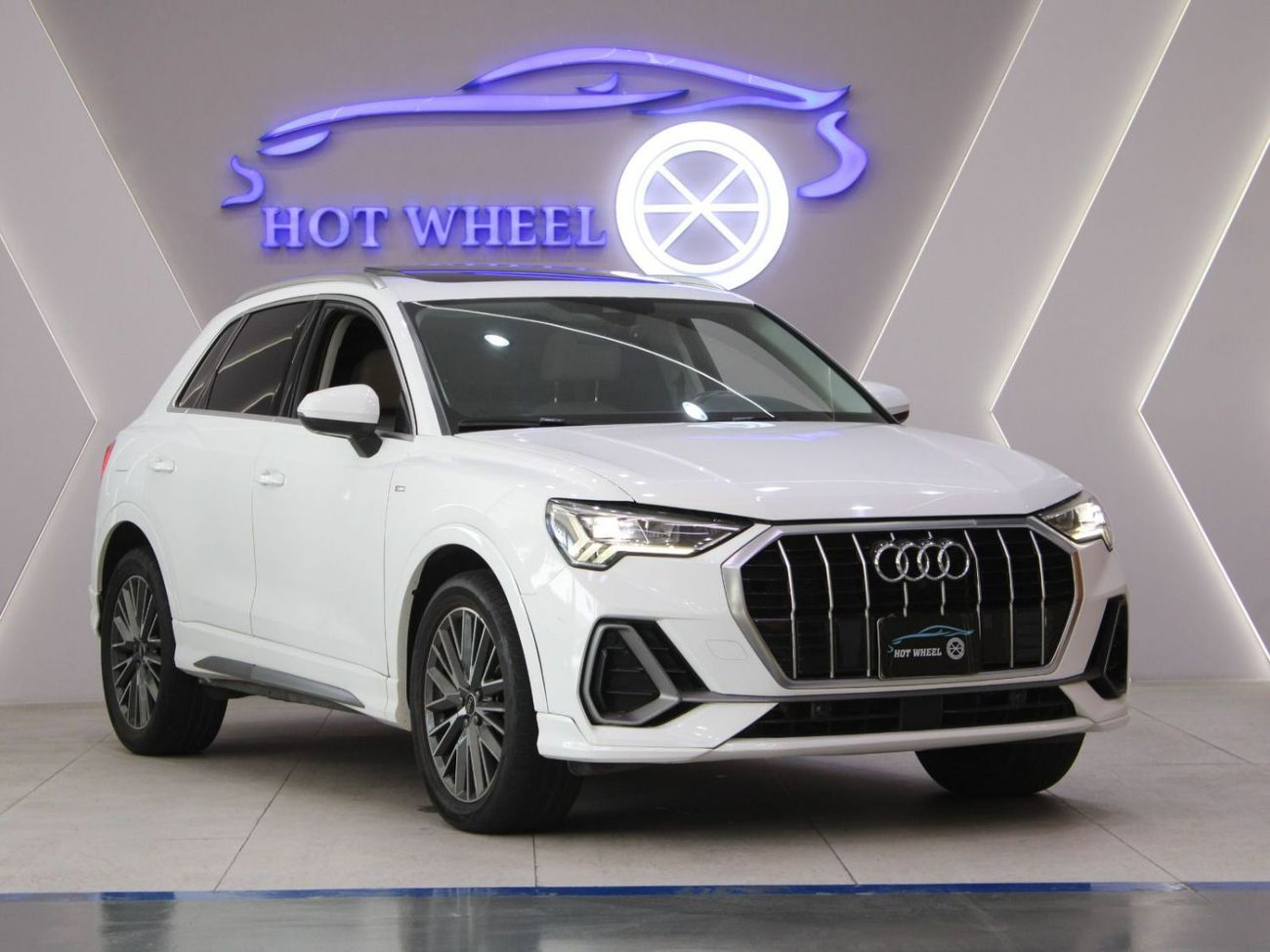 Audi Q3 40 TFSI - S Line | 2023