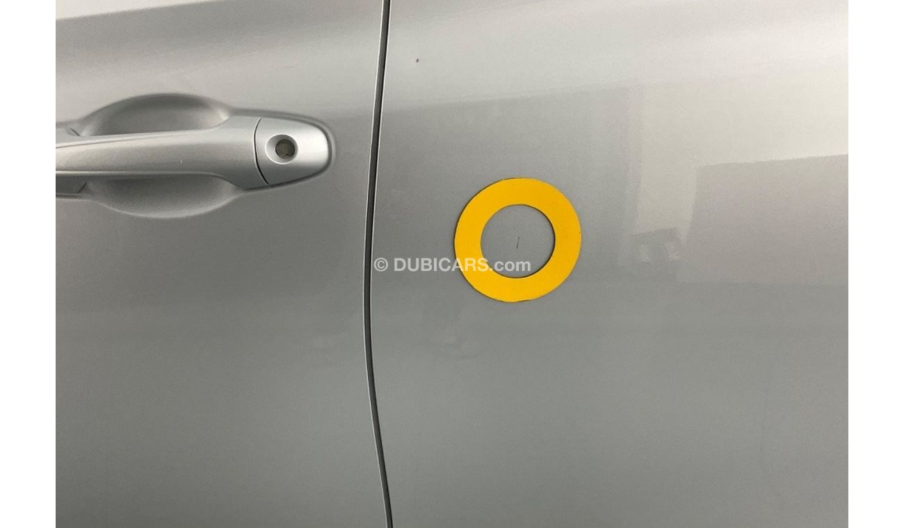 تويوتا يارس SE / E