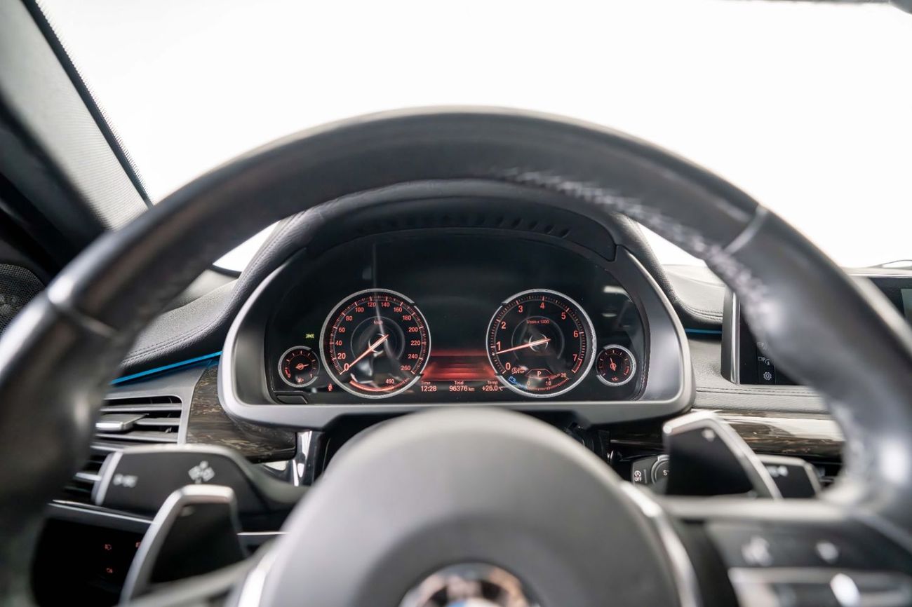 بي أم دبليو X6 50i M Sport 4.4L