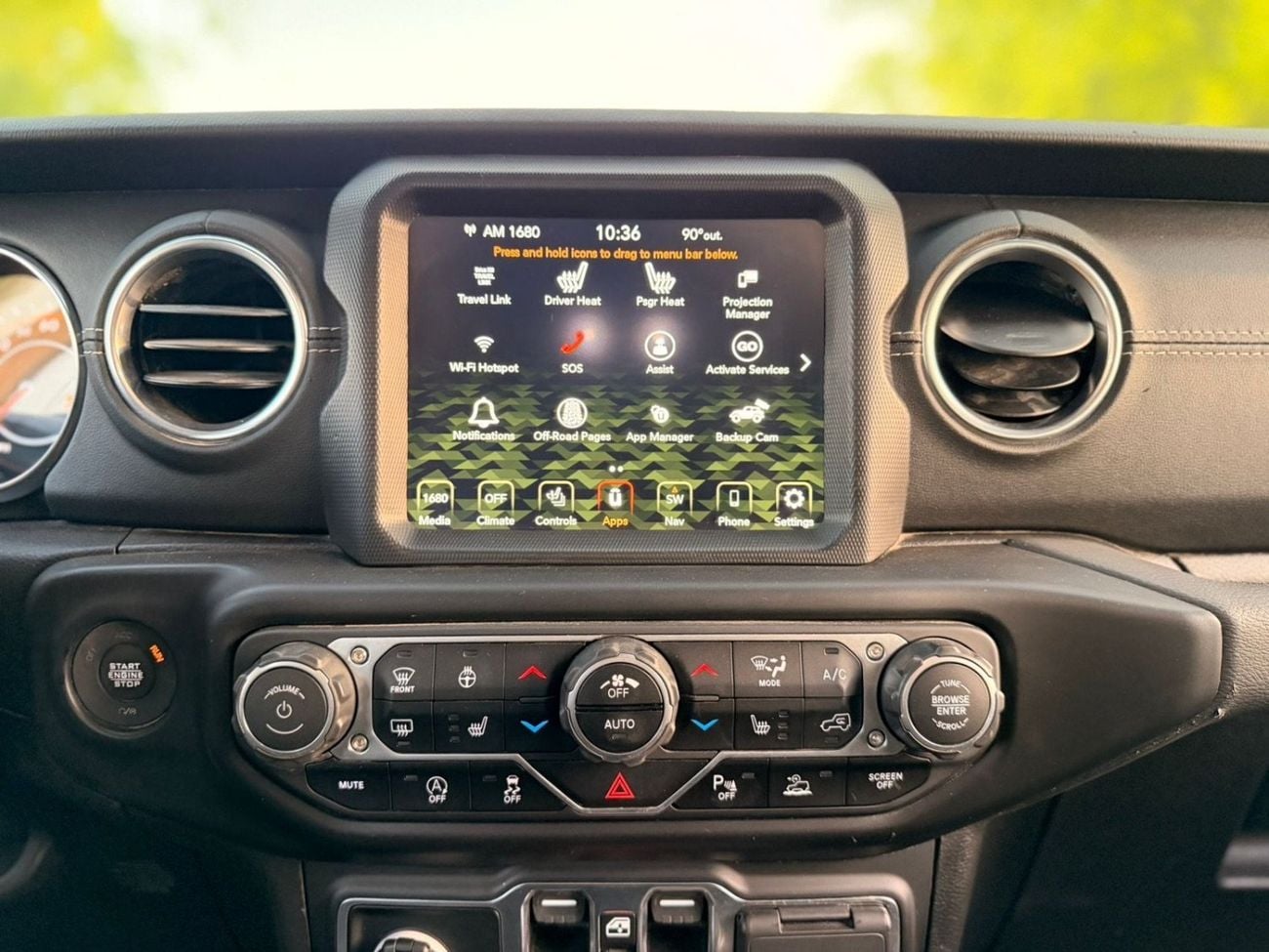 Jeep Wrangler SAHARA