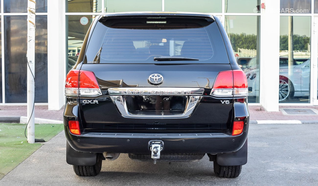 Toyota Land Cruiser GXR V6 GCC