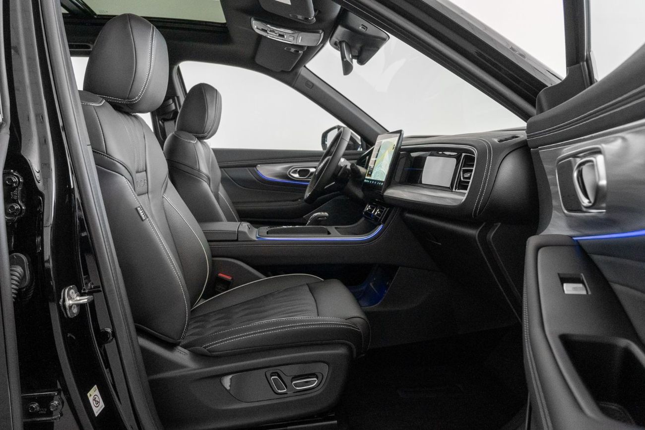 جي إي سي GS 8 2025 GAC GS8 320T 4WD / 7-Seater / GAC Warranty / Delivery Mileage