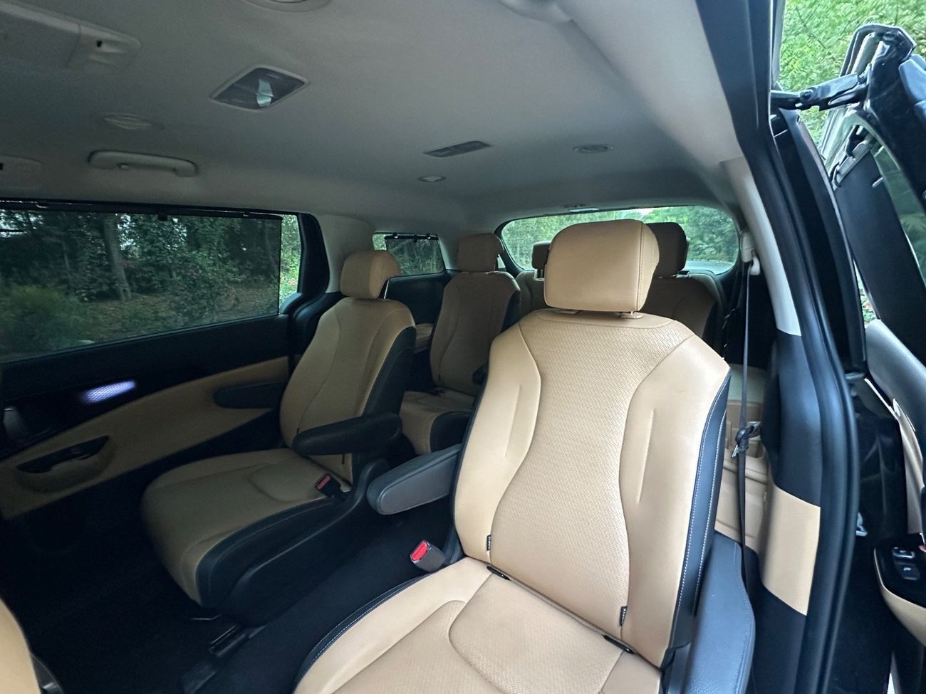 Kia Carnival 2023 Kia Carnival Diesel | 9 Seats | 2.2L - Turbo 200 HP | Full Option | Perfect Condition