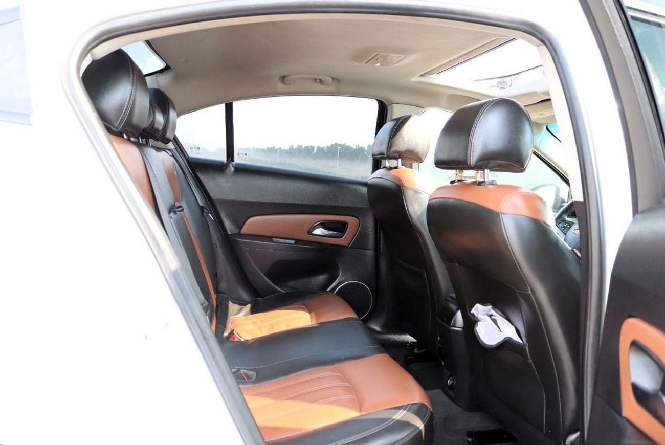 Chevrolet Cruze Chevrolet Cruze 2016 GCC, accident-free, in excellent condition, mileage KM146000 with a 1.8L engine