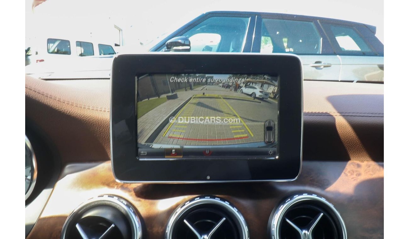 مرسيدس بنز GLA 250 X156