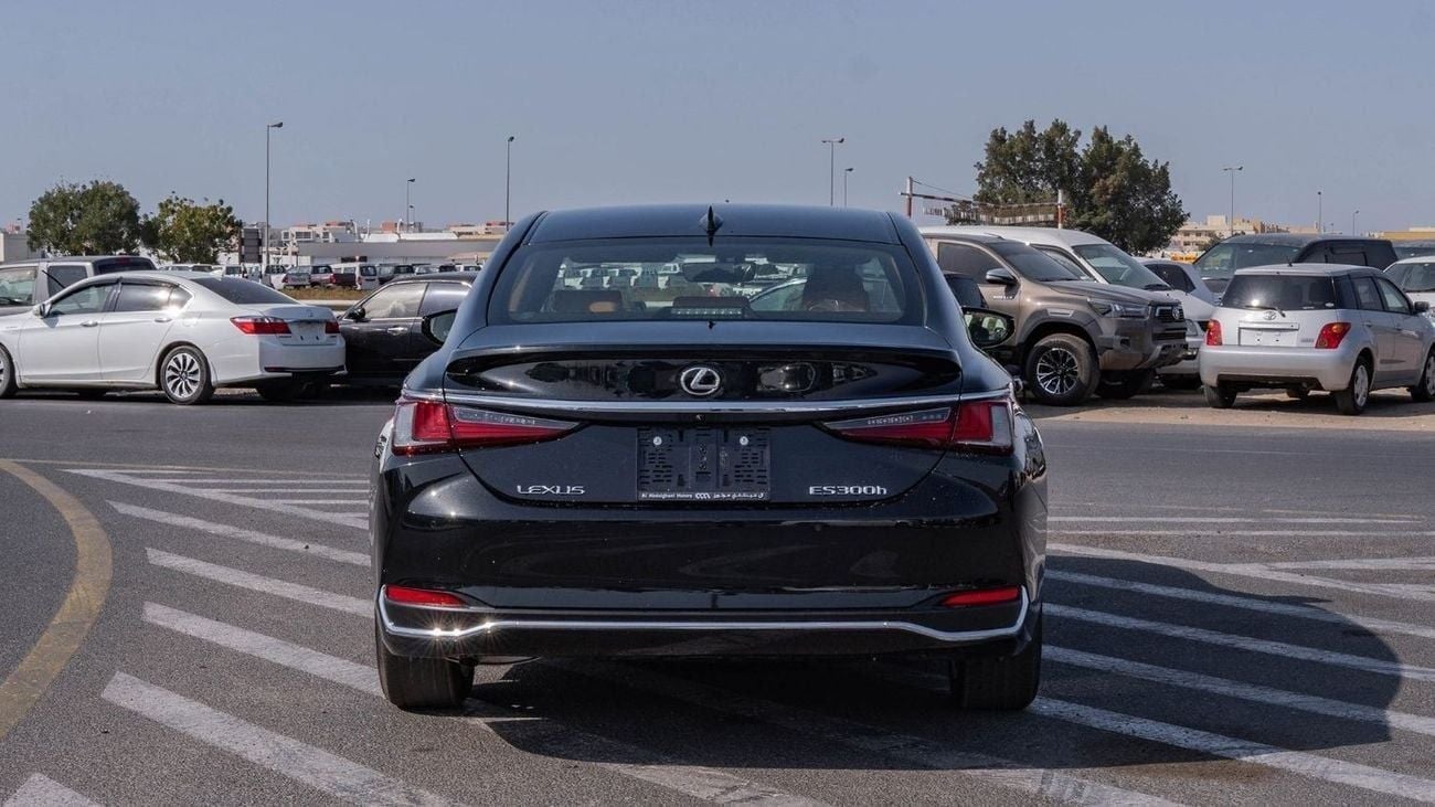 لكزس ES300h 2025 Lexus ES300h 2.5L AT Hybrid (Black)