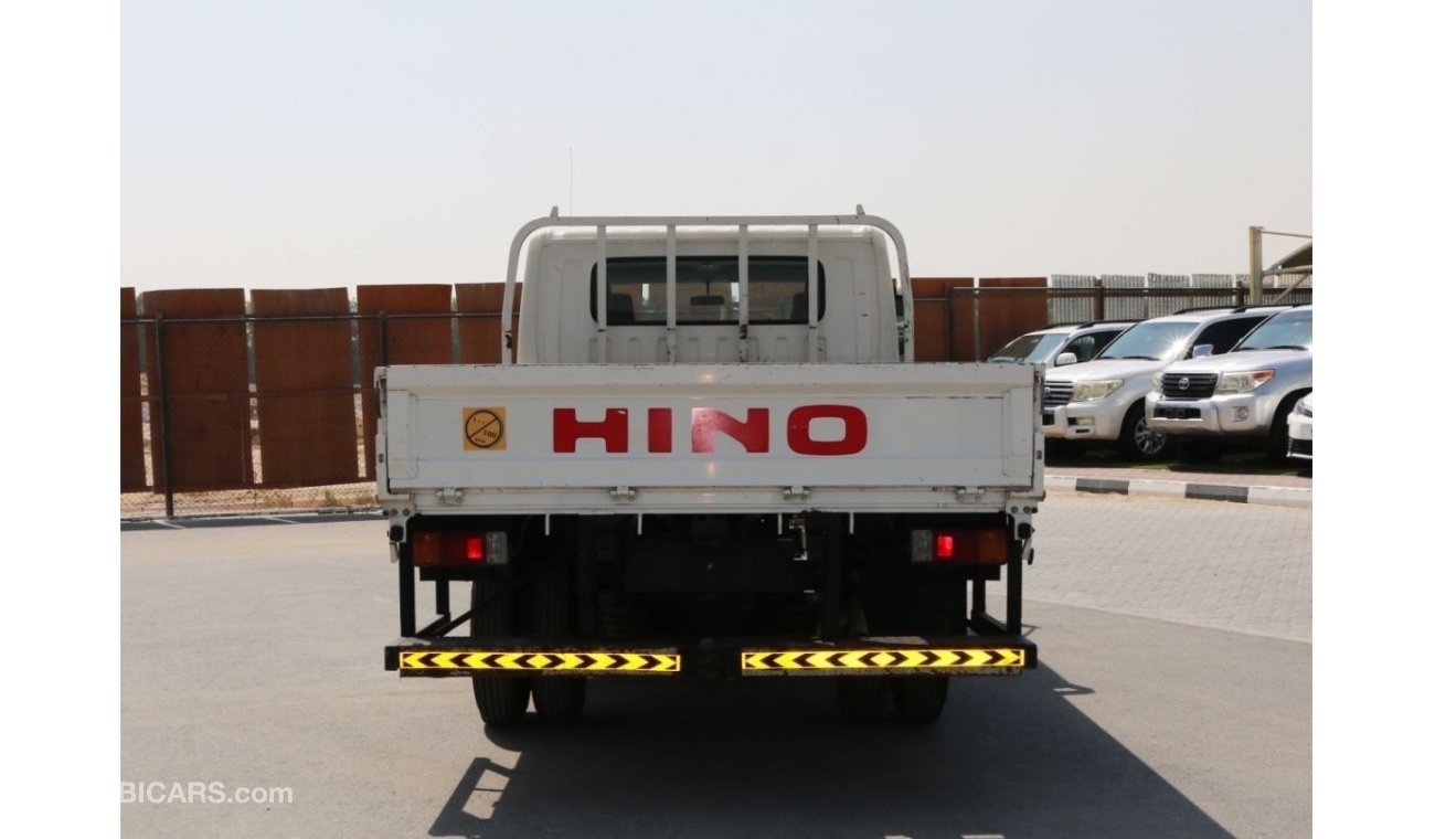 هينو 300 2016 | DOUBLE CABIN CANTER 3 TON WITH GCC SPECS AND EXCELLENT CONDITION