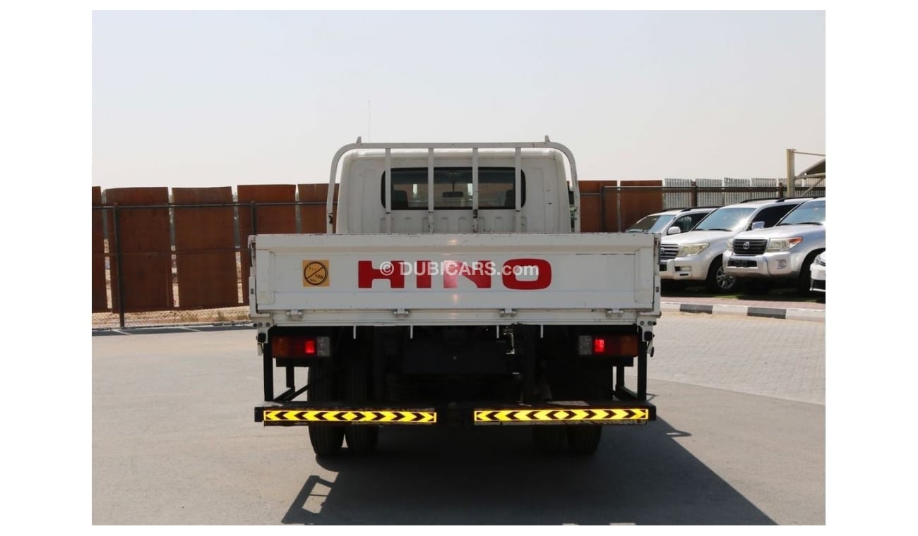 Hino 300 2016 | DOUBLE CABIN CANTER 3 TON WITH GCC SPECS AND EXCELLENT CONDITION