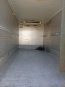 إيسوزو NPR 85