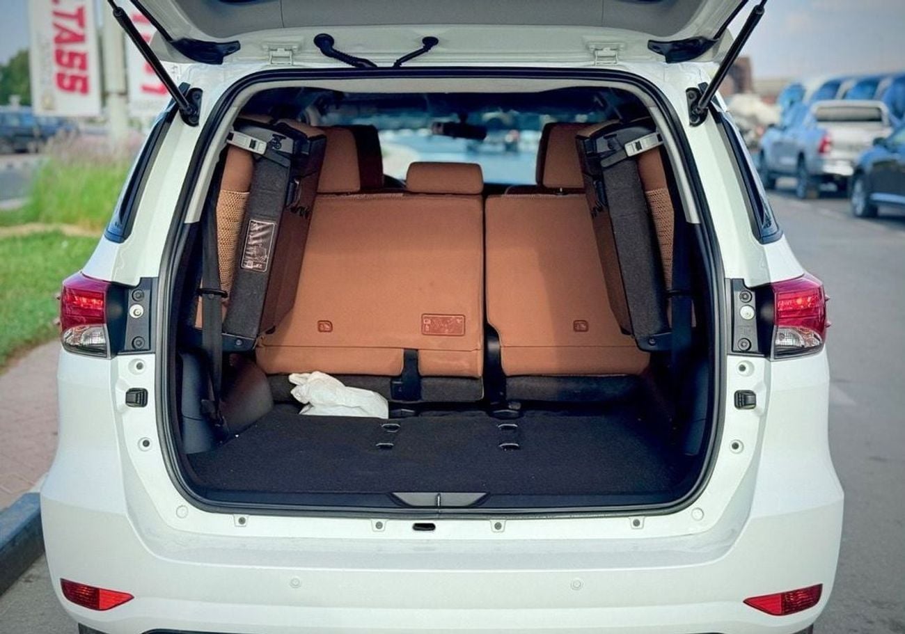 Toyota Fortuner EXR GXR V4 2019 Model GCC Specification Very Clean Title