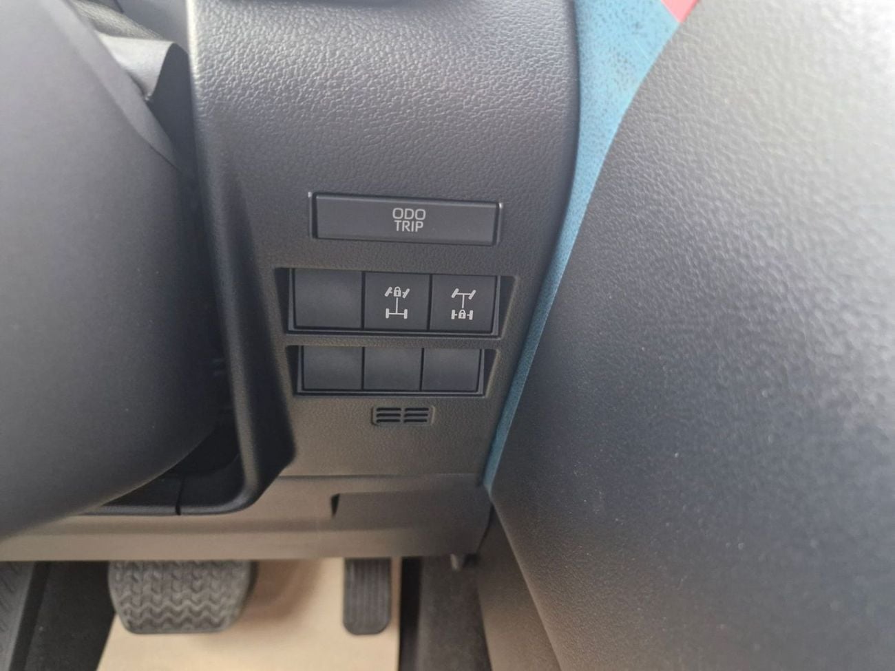 Toyota Land Cruiser 2026 TOYOTA LC300 GX 4.0L BASIC BRAND NEW 0KM