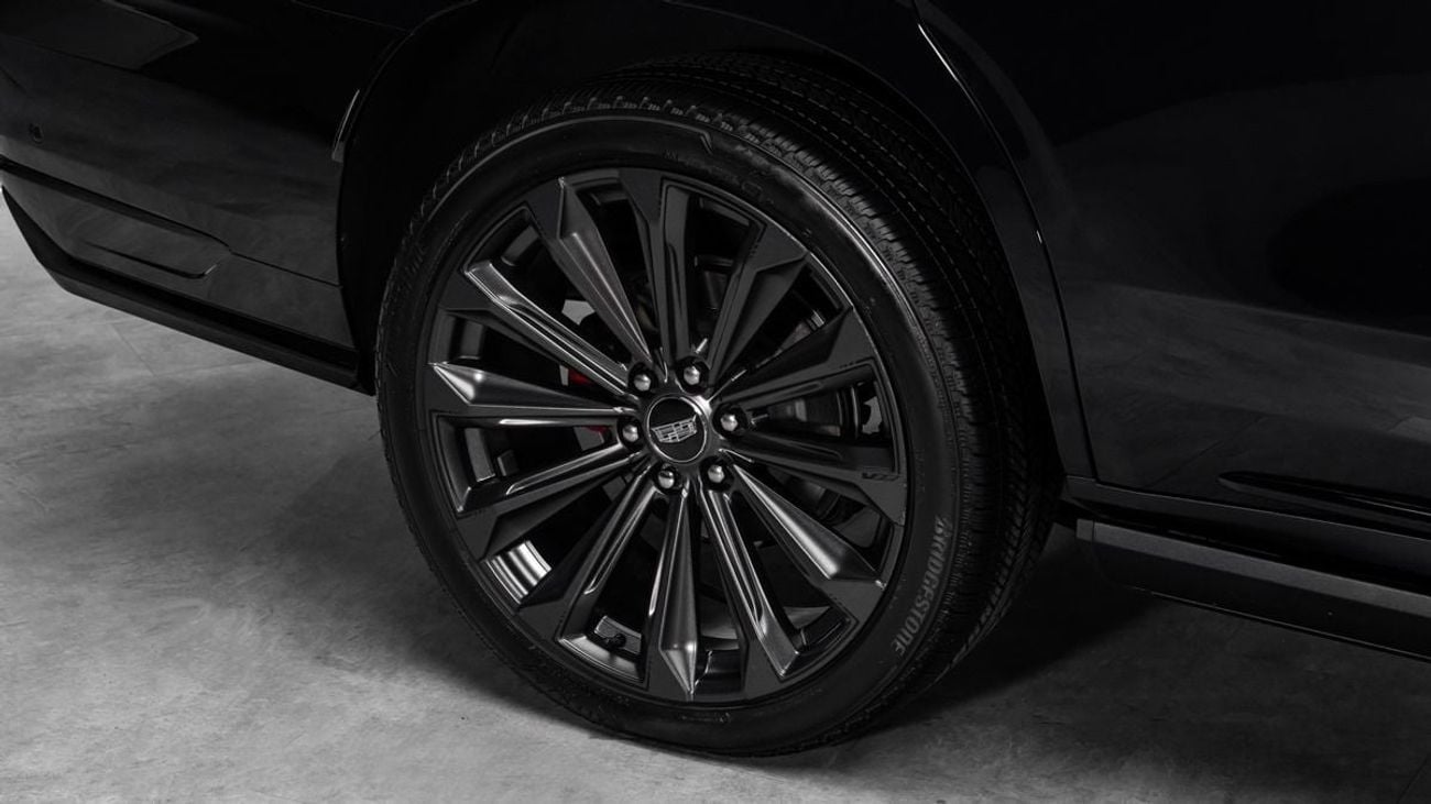 كاديلاك إسكالاد V - 2025 - GCC Specs - Under Warranty