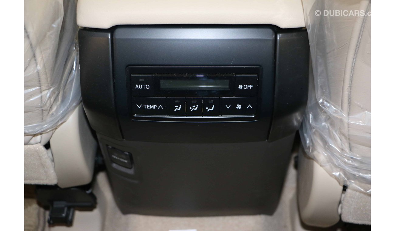 تويوتا برادو 4.0L VXR Petrol 4x4 | Full Option | Auto Seats | Leather | Sunroof | Rear Cam