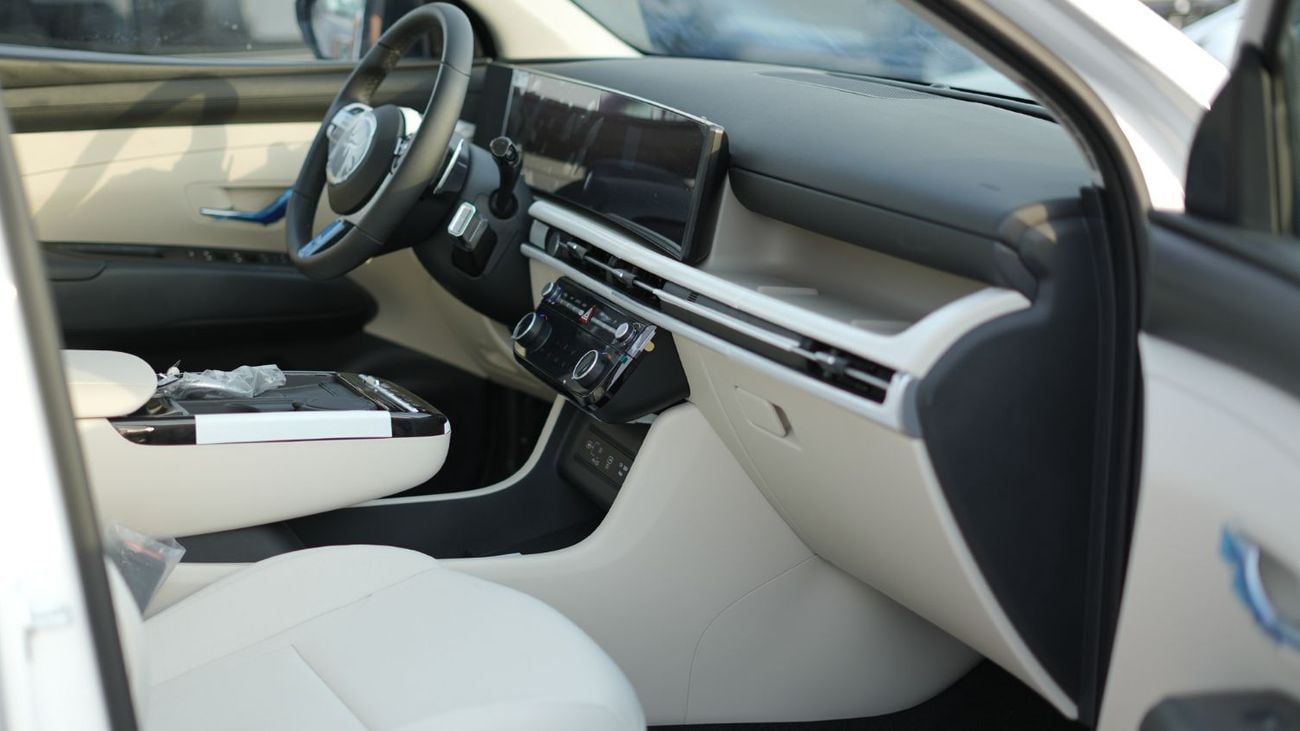 هيونداي توسون 2025 Hyundai Tucson 1.6L AT Petrol (White)