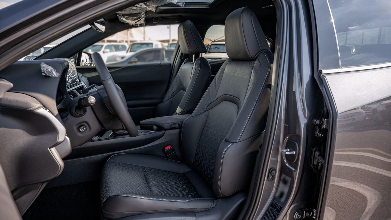 Lexus UX250h STD (NON GCC)LEXUS UX250H | 2-YEAR WARRANTY + SERVICE AVAILABLE | IN-HOUSE FINANCING | 0% DOWNPAYMEN