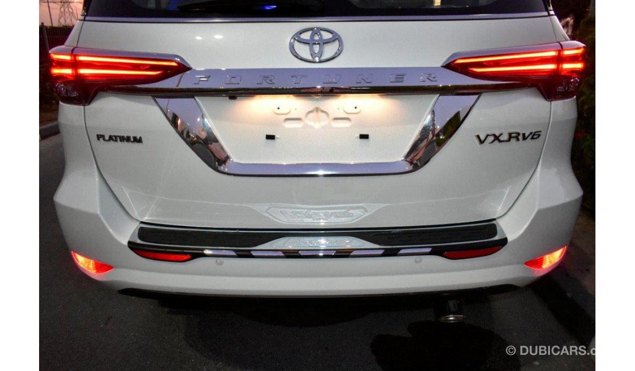 Toyota Fortuner PLATINUM VXR V6 4.0L PETROL 7 SEAT AUTOMATIC TRANSMISSION
