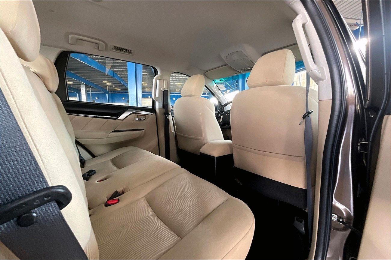 ميتسوبيشي مونتيرو سبورت GLX | شامل الضمان | 0 ﺪﻔﻋﺓ ﺃﻮﻟﻯ