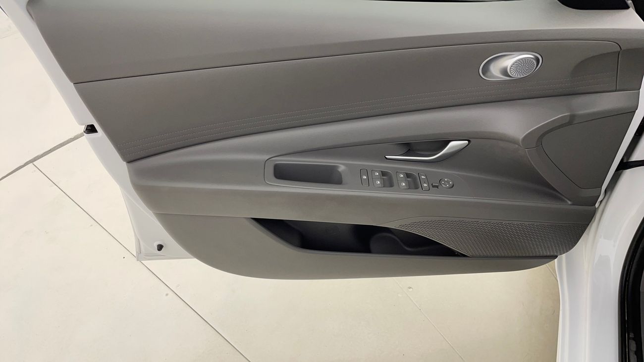 Hyundai Elantra SMART 1.6 | Zero Down Payment | Home Test Drive