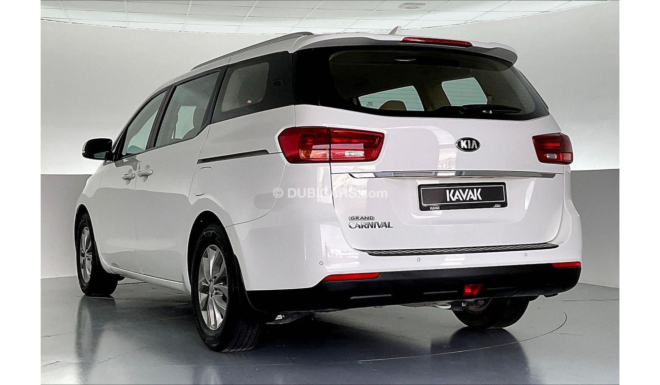 كيا كارنيفال LX
