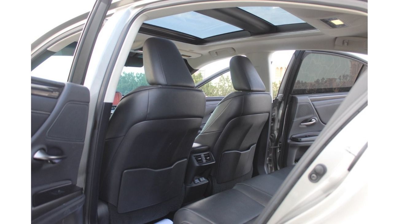 Lexus ES350 Platinum Lexus Es350 2020