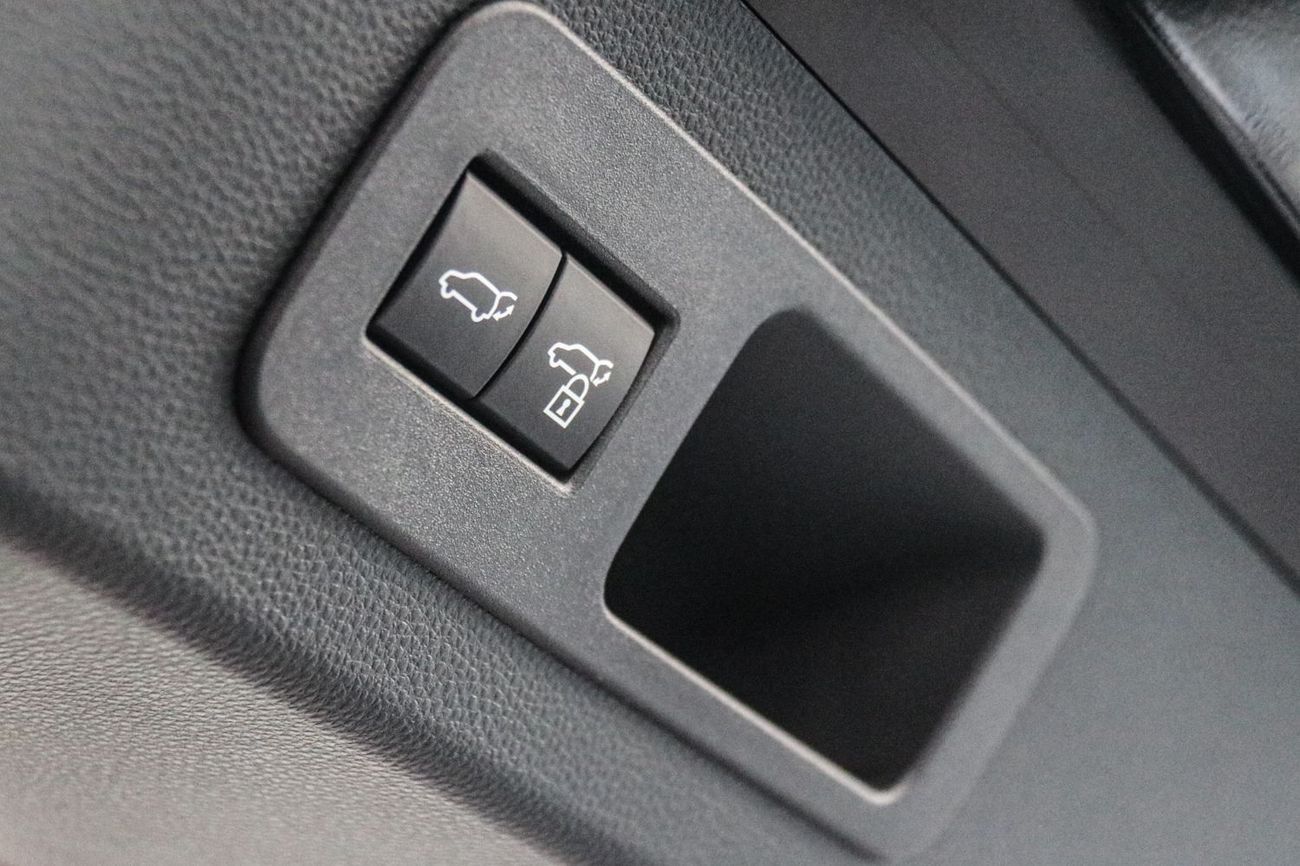 Lexus LX 700h Lexus LX700 HYBRID SIGNATURE 2025 | BEST EXPORT PRICE | 7 seater | Ramadan Deals