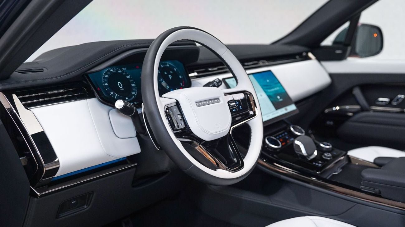 Land Rover Range Rover Sport Dynamic HSE P400 3.0L | AED 6,590 PM | Warranty Nov-2028 | GCC