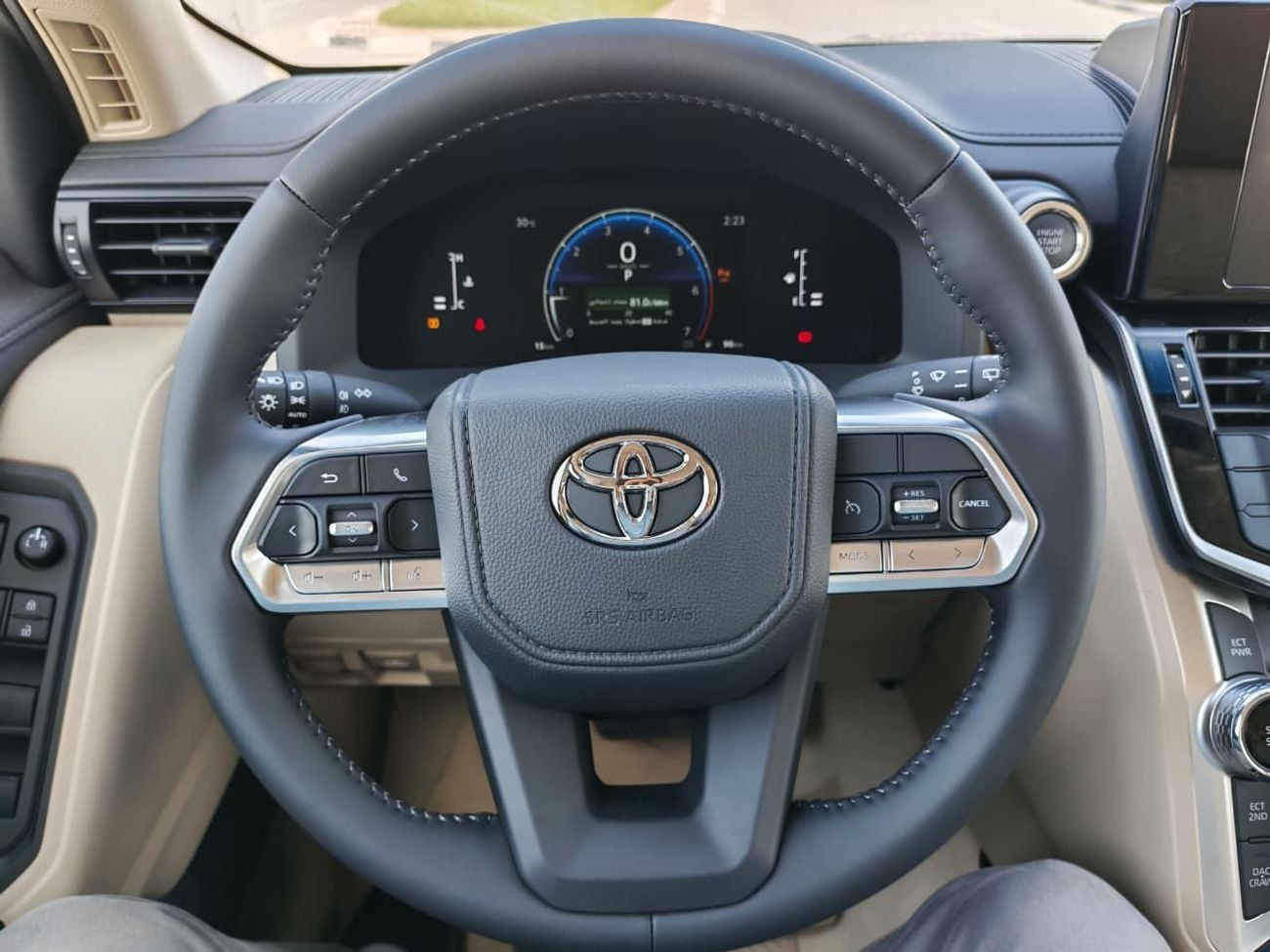 تويوتا لاند كروزر 2025 Toyota Land Cruiser LC300 GXR Basic-Option with Sunroof 4.0L V6 Petrol A/T 4WD Export Only