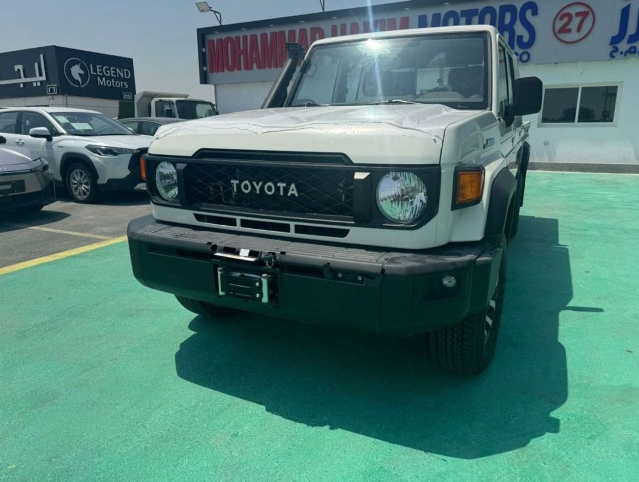 Toyota Land Cruiser Pick Up 2.8L DIESEL DOUBLE CAB FULL OPTION A/T 2024 GCC