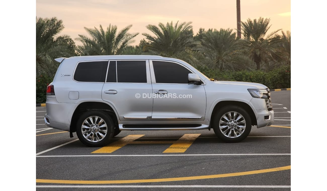 تويوتا لاند كروزر