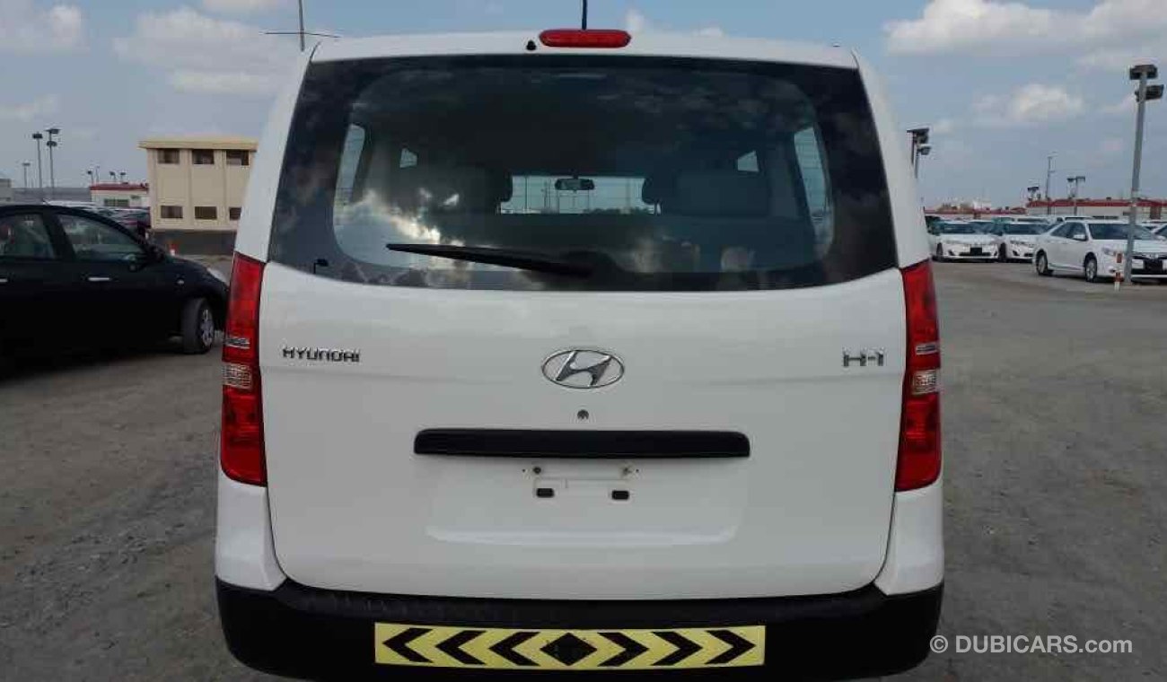 Hyundai H-1 g cc12 seat