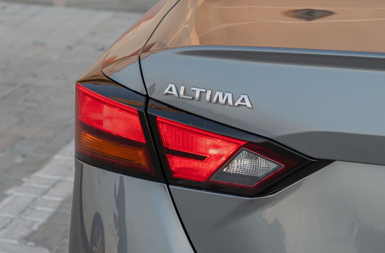 Nissan Altima S 2.5L