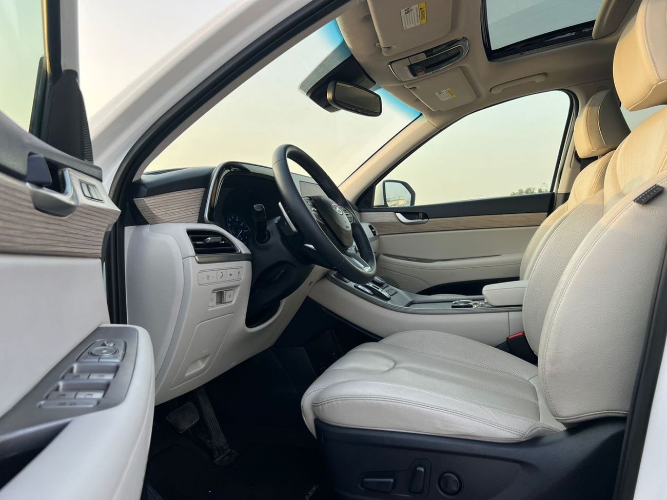 هيونداي باليساد 2022 Hyundai Palisade Full Option Sunroof -3.8L-V6-Rear Camera & sensor -Leather Seat- -