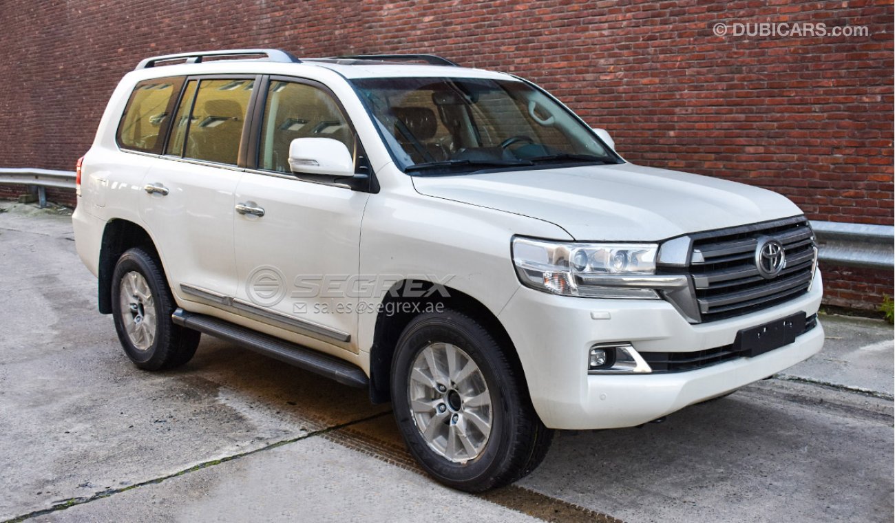 Toyota Land Cruiser 4.5L Turbo Diesel con Asientos de Cuero, Cámara Trasera y Techo Solar T/A 2020