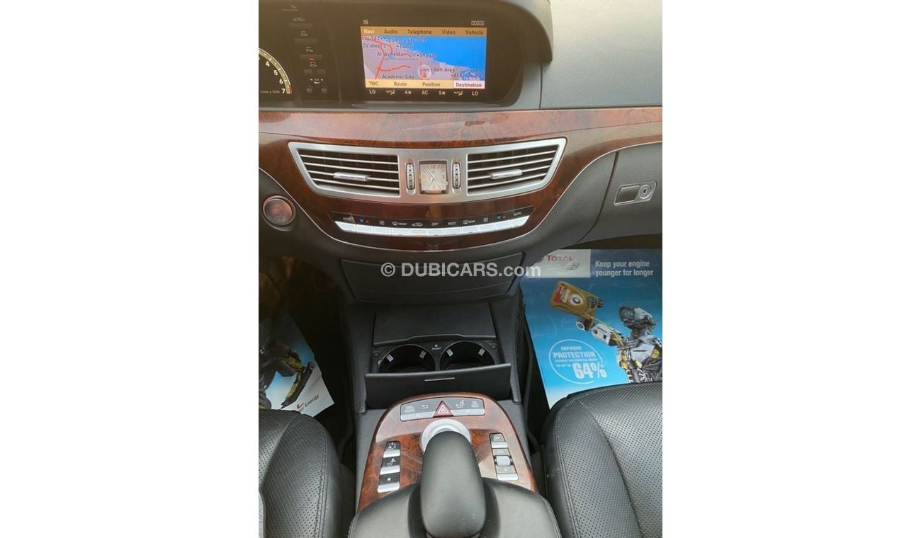 Mercedes-Benz S 500 Mercedes S500 2008 model, silver, black interior, in excellent condition