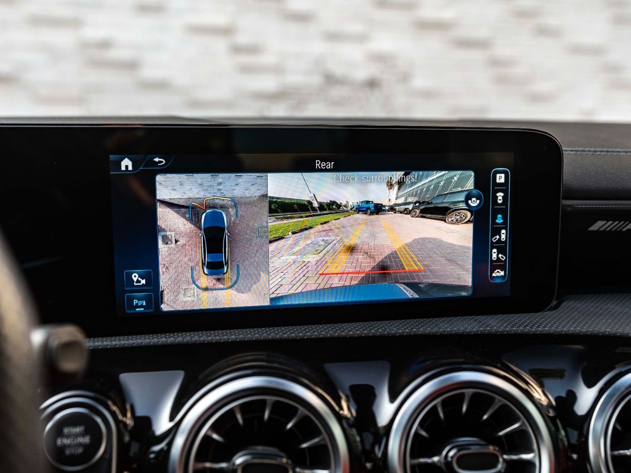 Mercedes-Benz A 35 AMG Std 2.0L