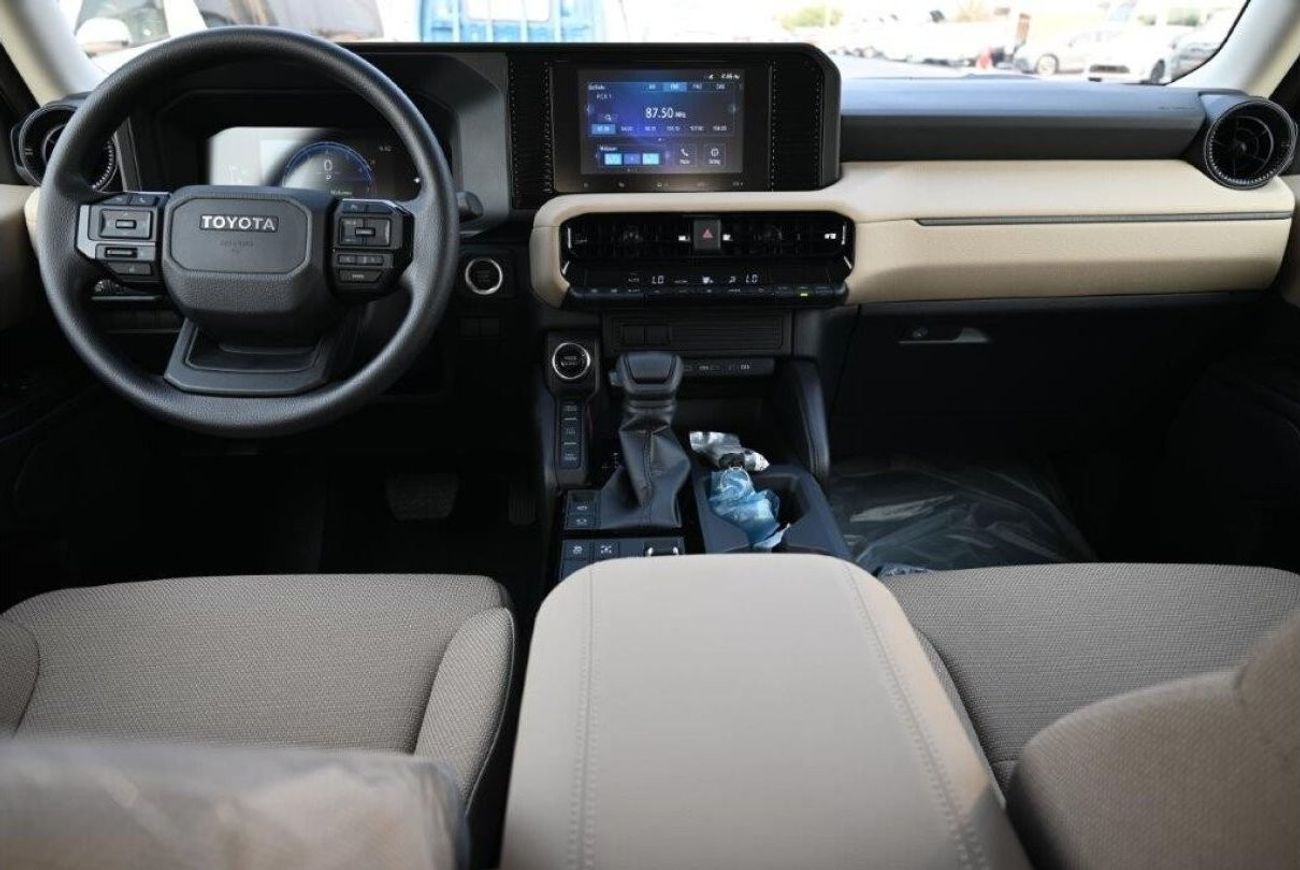 تويوتا برادو TXL1 2.4L Turbo 7-Seat Automatic