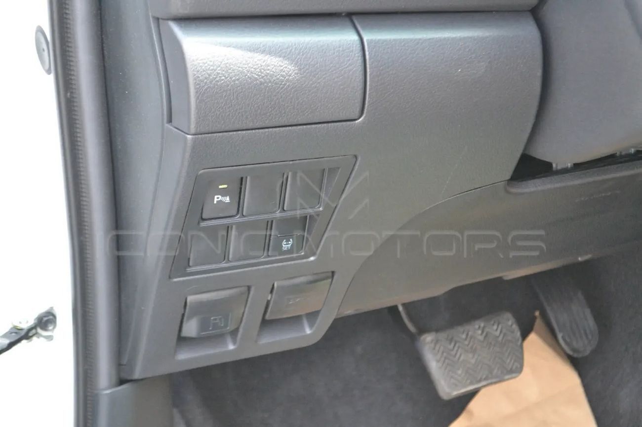 Toyota Fortuner 2024 TOYOTA FORTUNER 4.0 PETROL