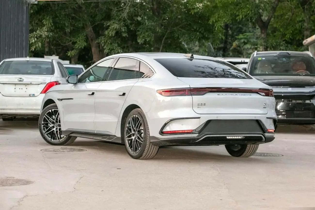 بي واي دي هان Flagship | EV Range 701 KM