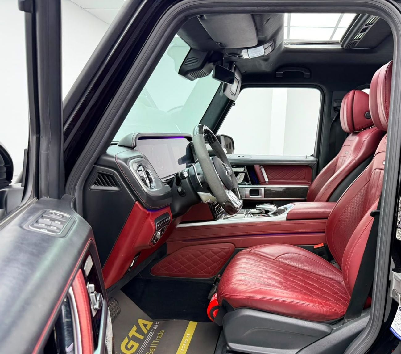 Mercedes Benz G63 AMG STD 2020 Mercedes-AMG G63 G MANUFAKTOR, Warranty, Mercedes Full Service History, GCC