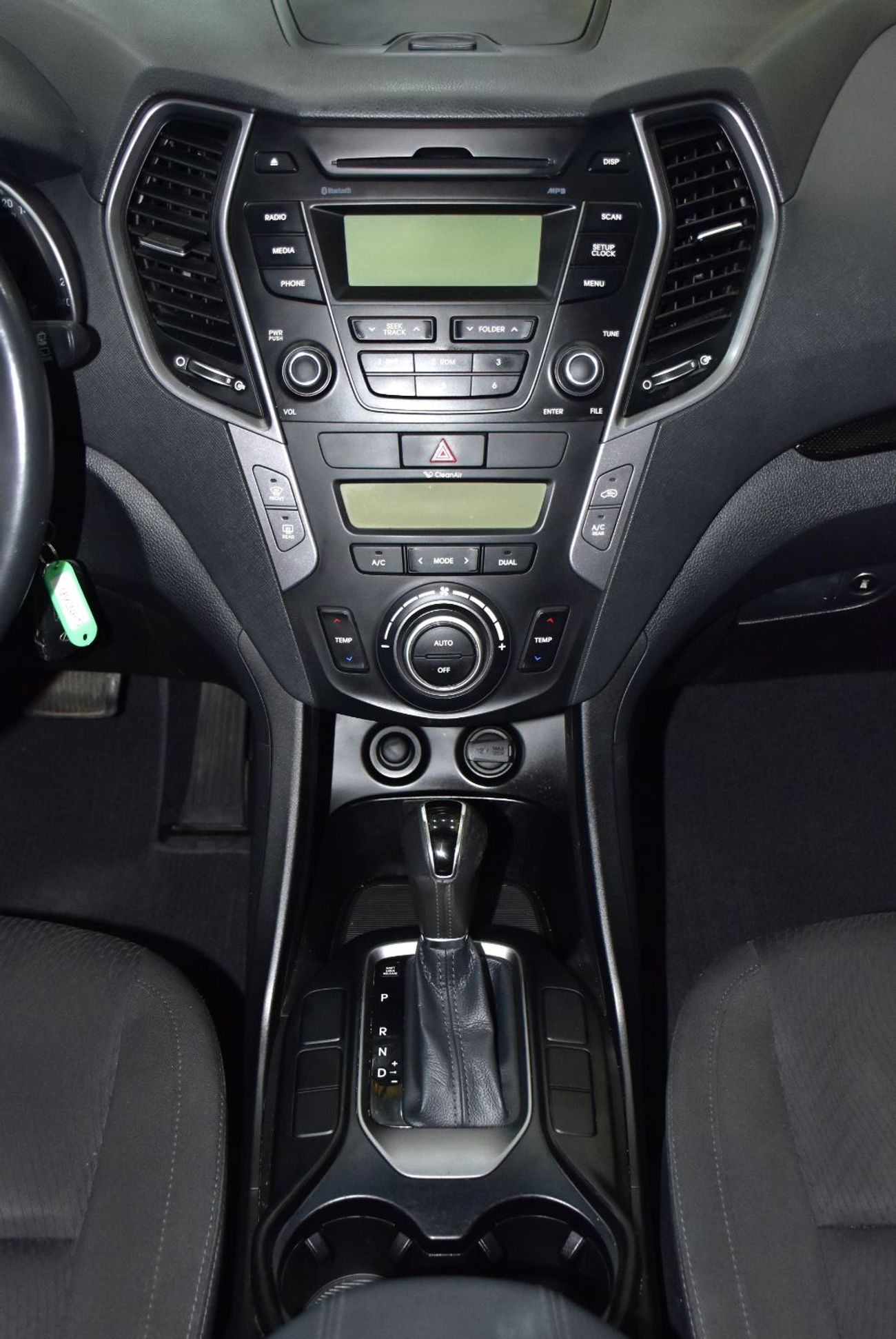 Hyundai Santa Fe EXCELLENT DEAL for our Hyundai SantaFe 4WD 3.3L ( 2014 Model ) in Black Color GCC Specs