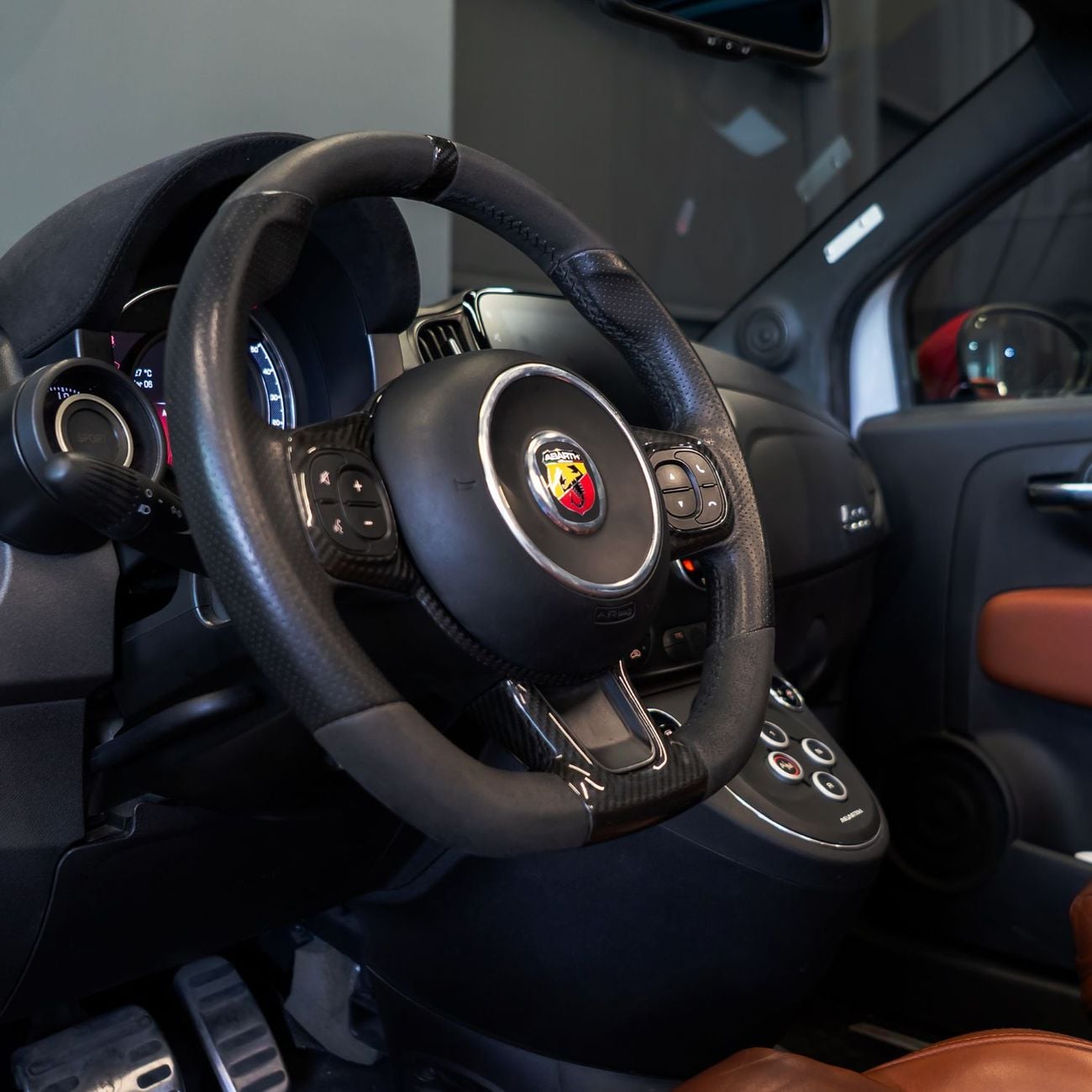 Abarth 595 AED 1,149 pm • 0% Downpayment • Abarth 595C Competizione • Agency Warranty