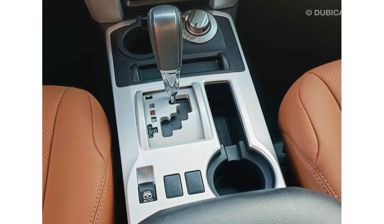 Toyota 4Runner SR5 PREMIUM // 4WD // CLEAN CAR(LOT # 91105)