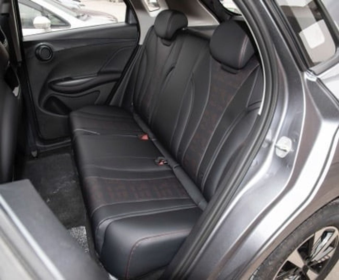 بي واي دي e2 BYD E2  Honor Deluxe 2024 (Available on pre-order from China and ship to ROW)