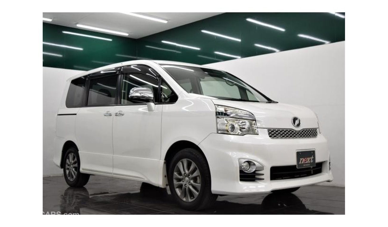 Toyota Voxy ZRR70W