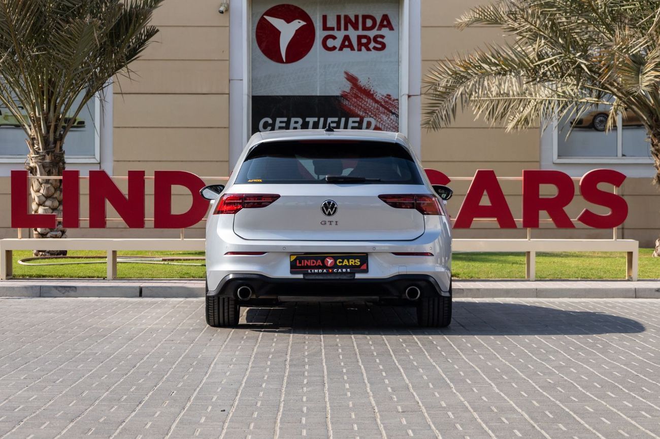 Volkswagen Golf GTI Fabric 2.0L